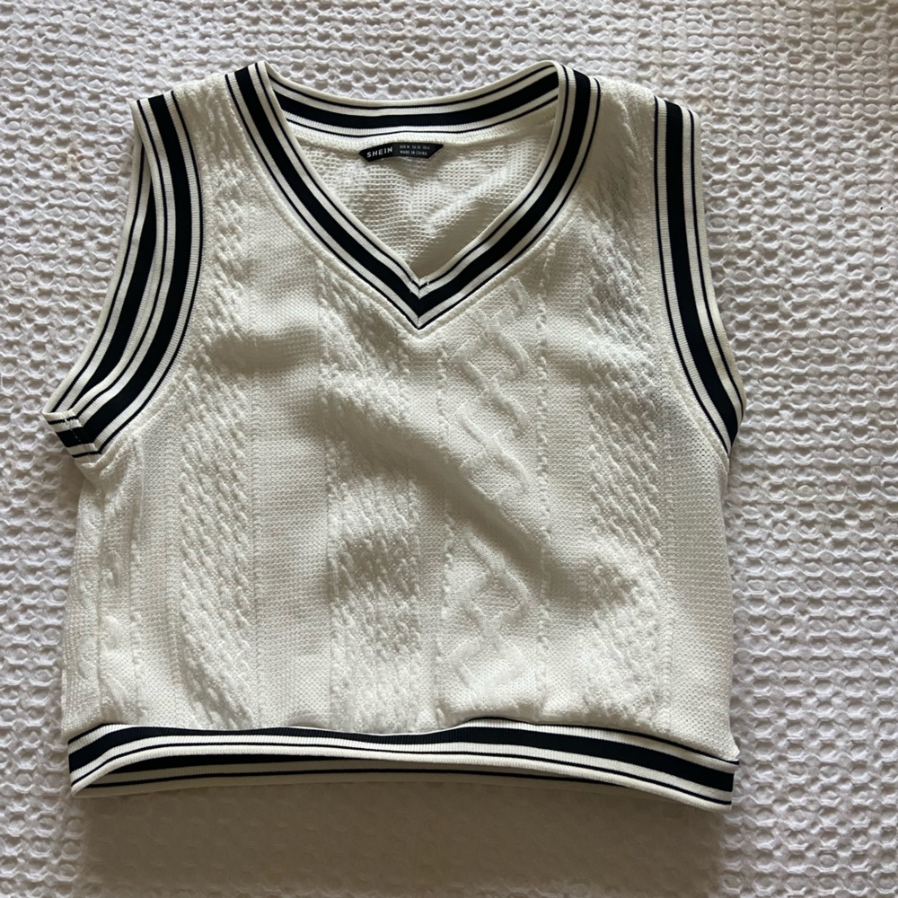 Shein Cropped Vest (WHITE)